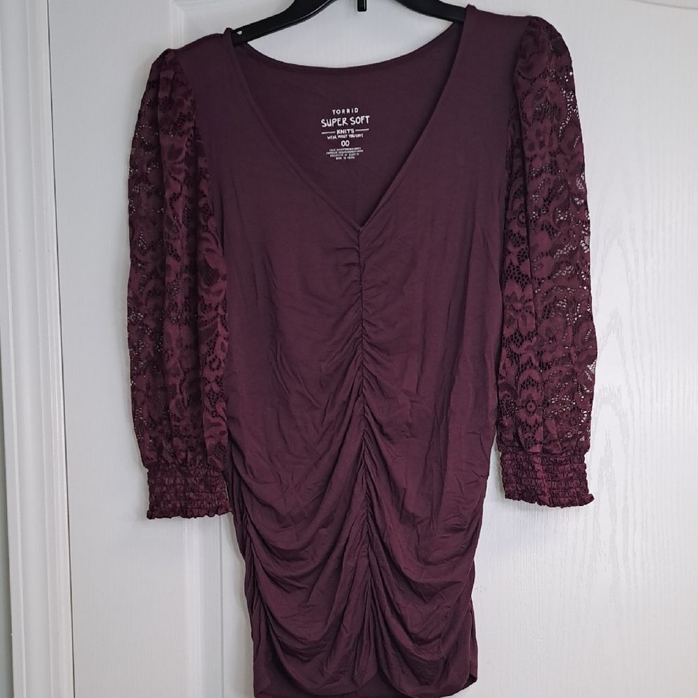 Torrid Deep Purple Ruched Lace Sleeve Top